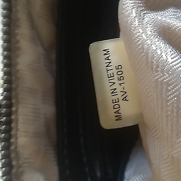 Michael Kors bag - Picture 13 of 14